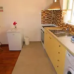 Oscar Holiday Apart